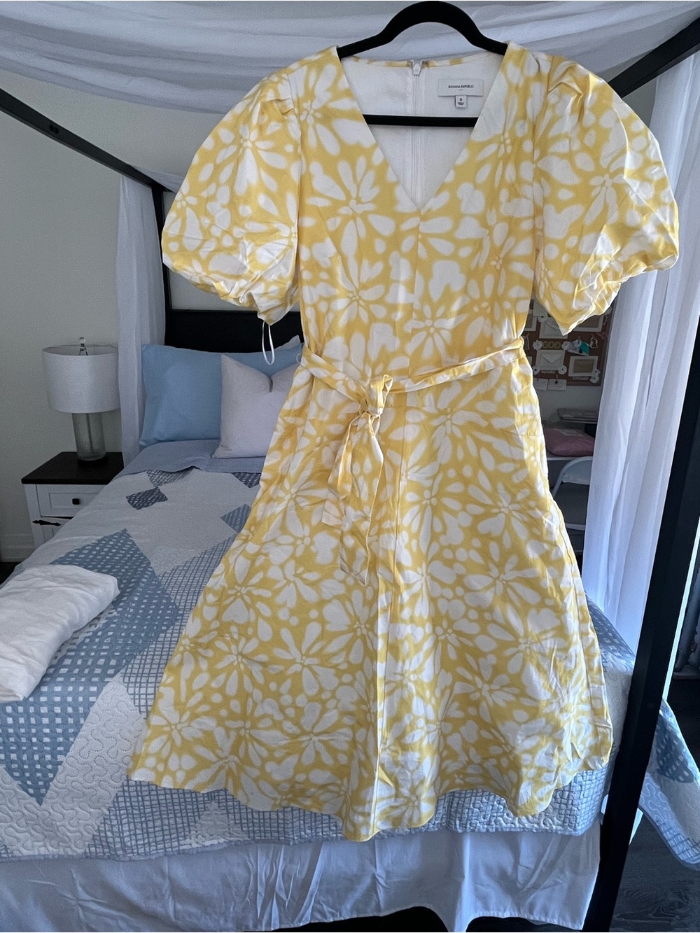 Banana Republic Yellow and White Floral V-Neck Puff Sleeve Mini Dress